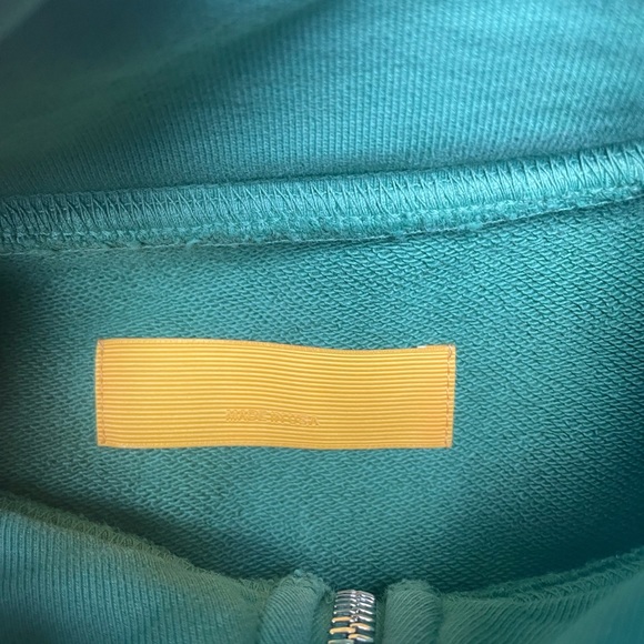 Yllw the label crop sweater size medium relaxed fit - Picture 4 of 6